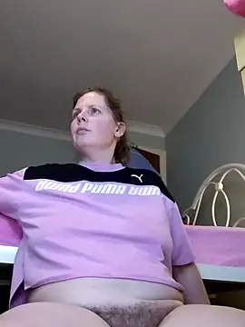 Snapshot of xxSexyBushLinnxx chatting on 7, 1, 2025 xxSexyBushLinnxx online show from 7, 1, 2025