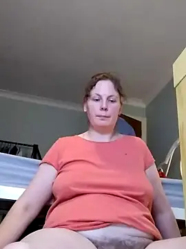 Snapshot of xxSexyBushLinnxx chatting on 10, 2, 2025 xxSexyBushLinnxx online show from 10, 2, 2025