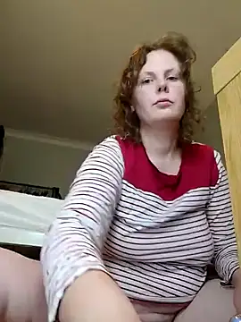 Snapshot of xxSexyBushLinnxx chatting on 12, 3, 2025 xxSexyBushLinnxx online show from 12, 3, 2025