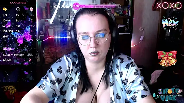 LeonaHarrison online show from 9, 12, 2024