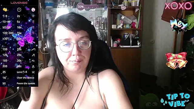 LeonaHarrison online show from 18, 12, 2024