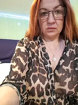 KiraXTender online show from 3, 3, 2026