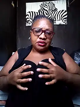 YELLOW BONE online show from 28, 2, 2025