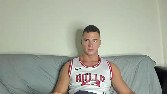 Snapshot of paulblack21 chatting on 14, 1, 2026 paulblack21 online show from 14, 1, 2026