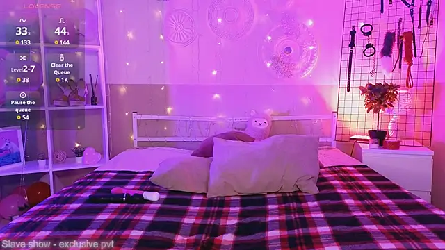 ServantBrook online show from 1, 2, 2025