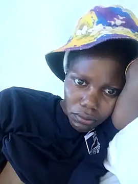 Snapshot of Slender-simple1 chatting on 16, 12, 2025 Slender-simple1 online show from 16, 12, 2025