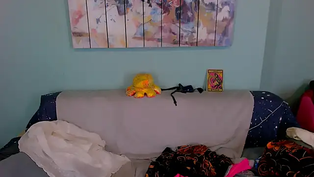 Snapshot of EverlyRays chatting on 8, 2, 2026 EverlyRays online show from 8, 2, 2026