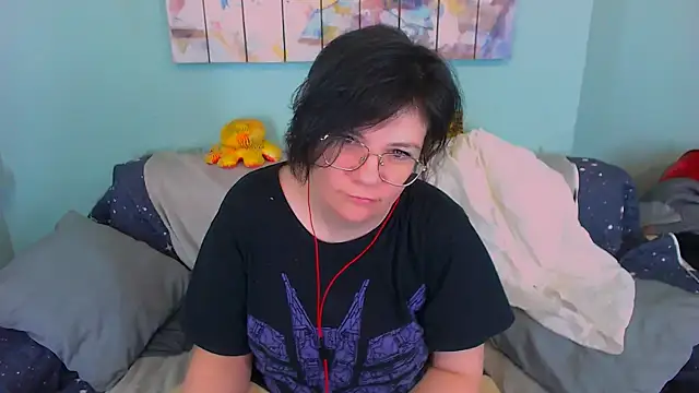 Snapshot of EverlyRays chatting on 13, 2, 2026 EverlyRays online show from 13, 2, 2026