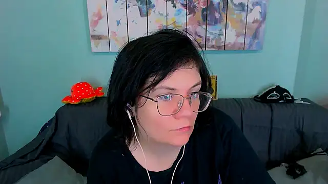 Snapshot of EverlyRays chatting on 1, 3, 2026 EverlyRays online show from 1, 3, 2026