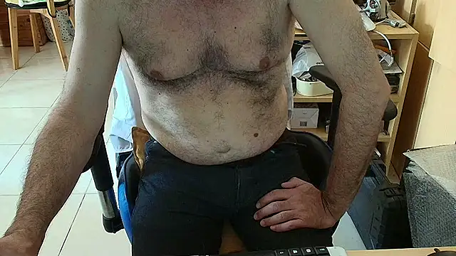 angelgarcia269 online show from 11, 2, 2026