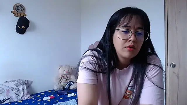 lady hot2xx online show from 27, 6, 2026