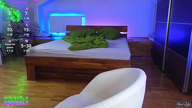 melinastyles online show from 12, 2, 2025