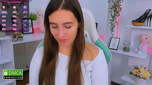  Eliizabeth  online show from 11, 10, 2025