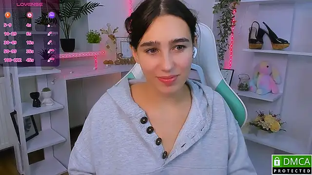  Eliizabeth  online show from 9, 11, 2025