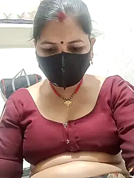 Snapshot of Riyaa-Devi chatting on 20, 2, 2025 Riyaa-Devi online show from 20, 2, 2025