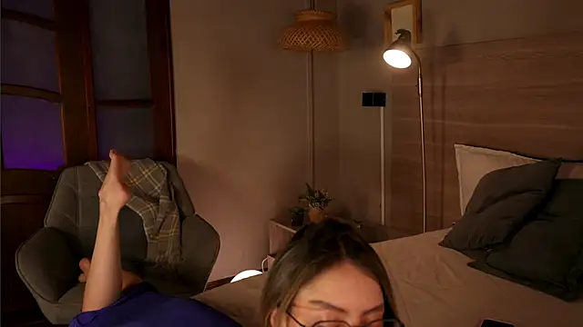 lua ferch   online show from 17, 12, 2025