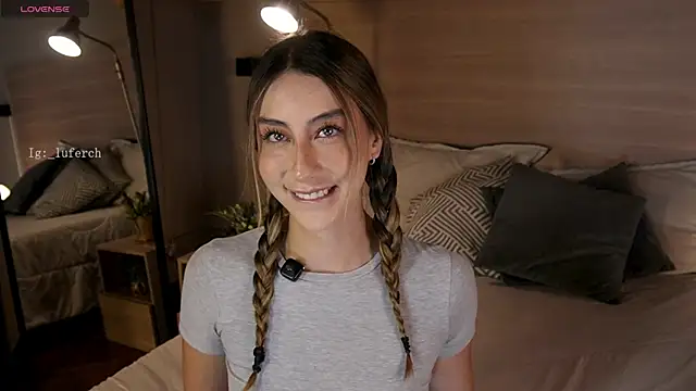 lua ferch   online show from 22, 5, 2026