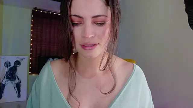 Snapshot of Emma__Blanco chatting on 6, 10, 2025 Emma Blanco online show from 6, 10, 2025