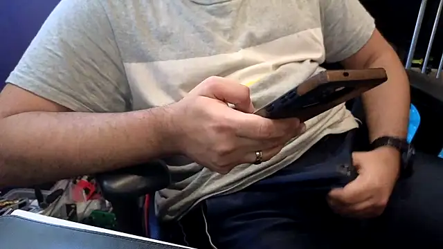 Sakhtlaundaz online show from 3, 4, 2026