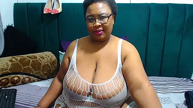 PASION THUNDERX23 online show from 28, 5, 2026