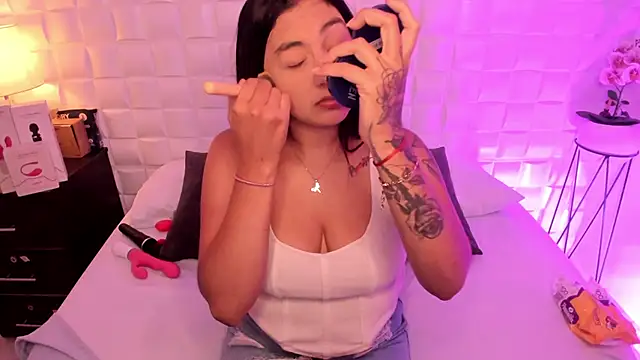 anny rouse24 online show from 12, 3, 2025