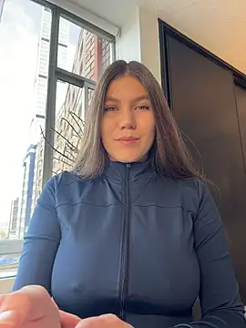 Snapshot of AmelieLaurent_ chatting on 24, 7, 2026 AmelieLaurent online show from 24, 7, 2026
