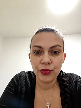 Snapshot of LEAsquirt91 chatting on 5, 3, 2025 LEAsquirt91 online show from 5, 3, 2025