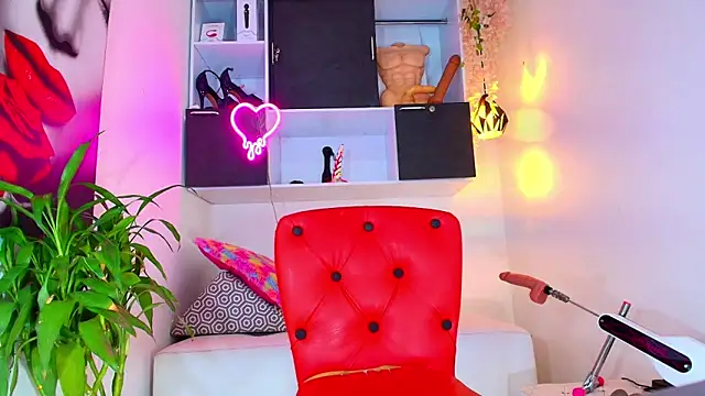 SQUIRT4UMEGAN online show from 22, 12, 2024