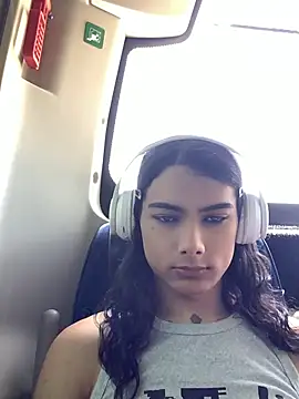 calliemaggotbone online show from 21, 6, 2026
