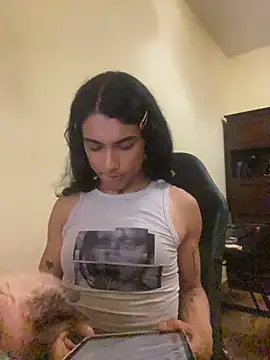 calliemaggotbone online show from 23, 6, 2026