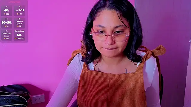 Cuteprincess21 online show from 7, 10, 2025