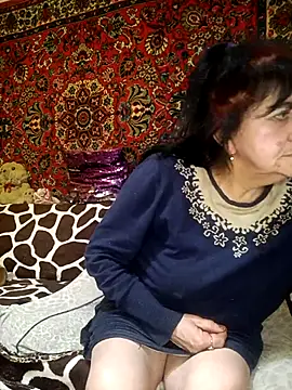 Lovely Lori online show from 28, 2, 2025