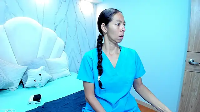 Rosalinda Cortez online show from 18, 2, 2025