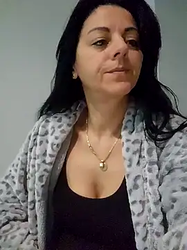 Snapshot of bruneta_sexy23 chatting on 1, 2, 2025 bruneta sexy23 online show from 1, 2, 2025