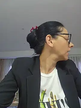 Snapshot of bruneta_sexy23 chatting on 17, 5, 2026 bruneta sexy23 online show from 17, 5, 2026