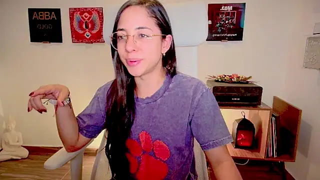 Snapshot of adriana__sosa_ chatting on 9, 12, 2024 adriana sosa online show from 9, 12, 2024