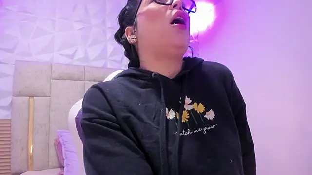 Snapshot of PauletteJ chatting on 25, 2, 2026 PauletteJ online show from 25, 2, 2026