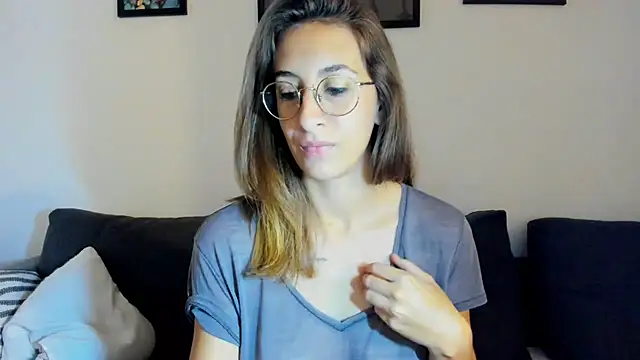 DesireMore90 online show from 16, 10, 2025