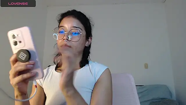 Putaku San online show from 11, 9, 2025