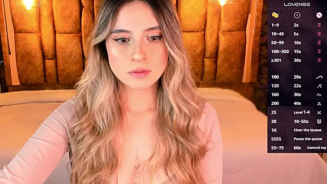 KiaraCarter online show from 13, 10, 2025