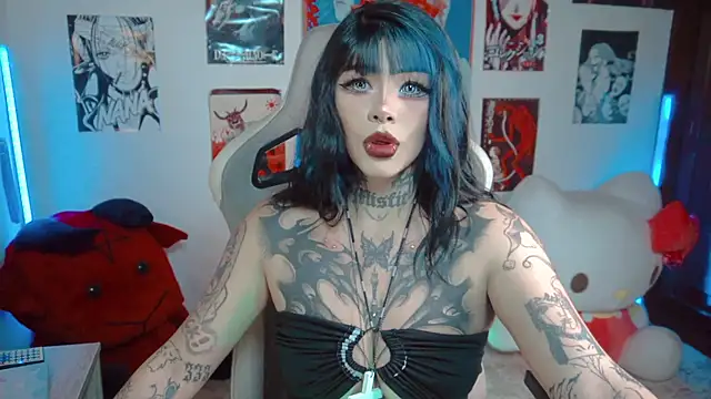 Snapshot of Deadly_Doll chatting on 12, 7, 2026 Deadly Doll online show from 12, 7, 2026