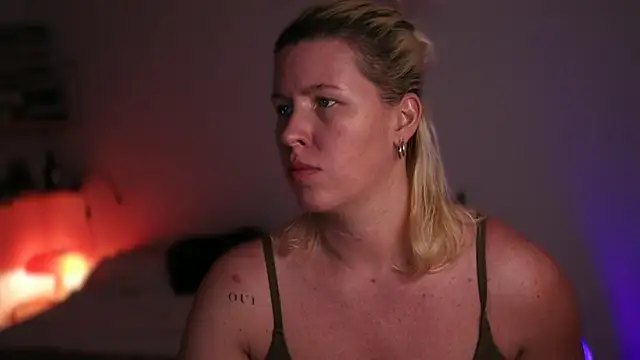 moonamii online show from 14, 3, 2025