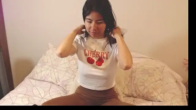 alice middlee online show from 12, 11, 2025