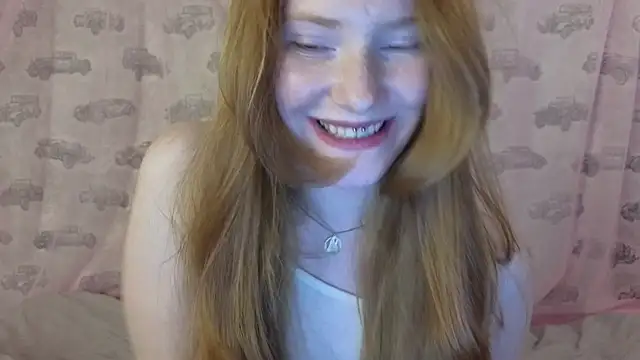 Snapshot of FiaMoor chatting on 5, 8, 2026 FiaMoor online show from 5, 8, 2026