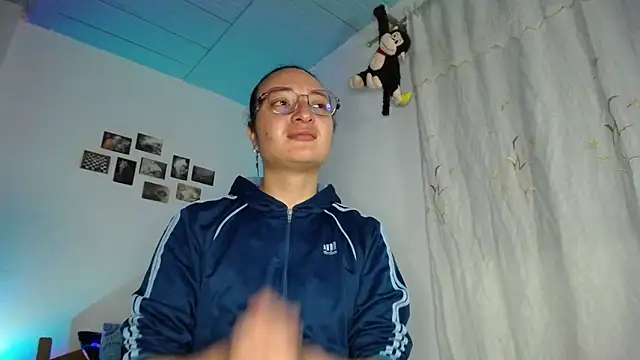 Snapshot of monkeywillwhite chatting on 18, 2, 2026 monkeywillwhite online show from 18, 2, 2026