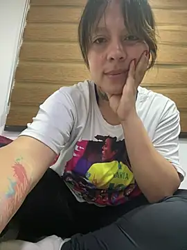 Bruja lu online show from 18, 1, 2025