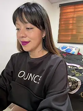 Bruja lu online show from 4, 2, 2025