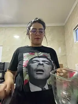 Lia flowers online show from 9, 1, 2025