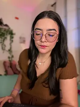 Lia flowers online show from 13, 1, 2025