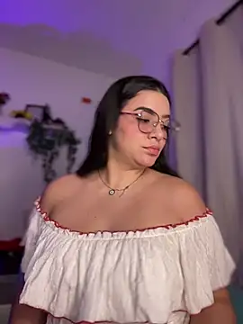 Lia flowers online show from 17, 1, 2025